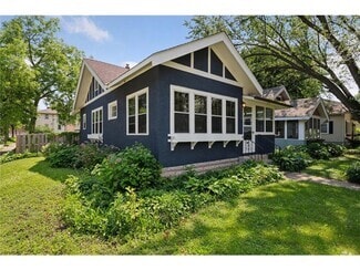 Building Photo - 4501 1st Ave S