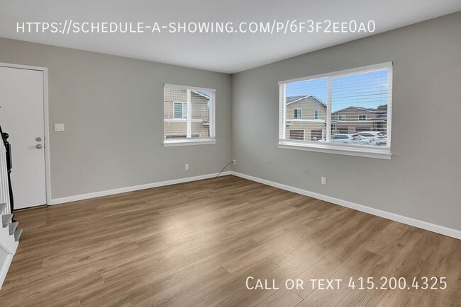 Building Photo - Move-In Special: Enjoy Reduced Annualized ...