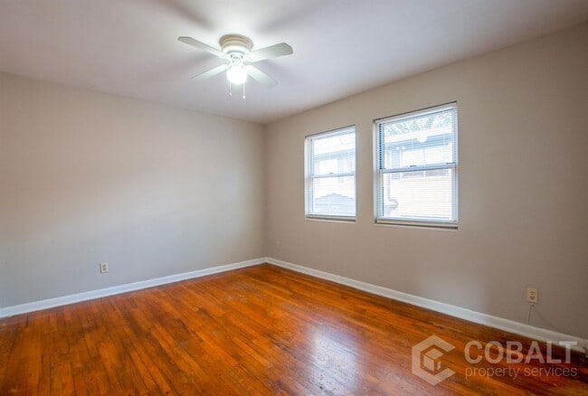 Building Photo - 954 St Charles Ave NE