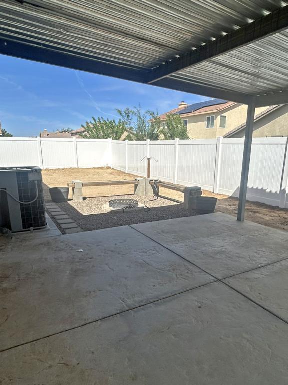 Building Photo - 12982 Dos Palmas Rd