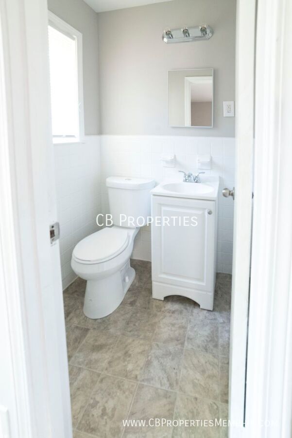 Building Photo - 3109 Christine Rd