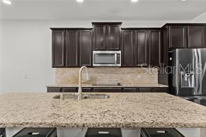 Building Photo - 14978 Fells Ln