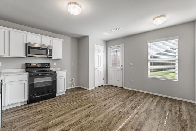 Building Photo - Modern Living in Pea Ridge | Open Layout +...