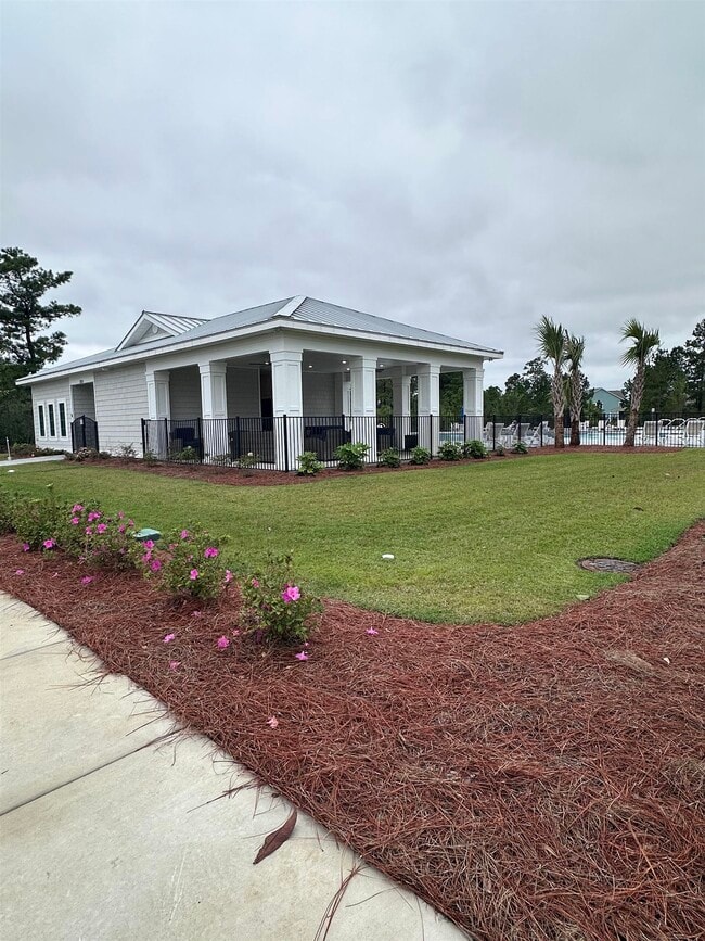 Building Photo - 5175 Yellowstone Dr