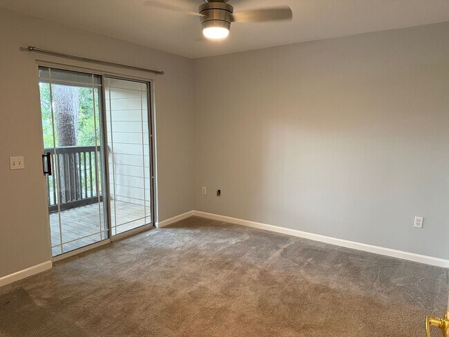 Building Photo - 80 Paddle boat Ln