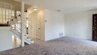 Building Photo - 3BR 1.5BA Townhome with 2 Car Garage, Larg...