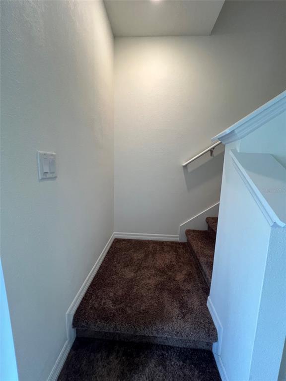 Building Photo - 1370 Yellow Finch Dr