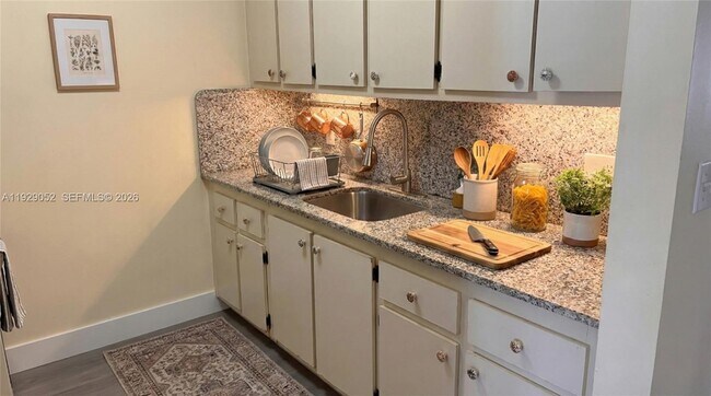 Building Photo - 200 SW 132nd Way