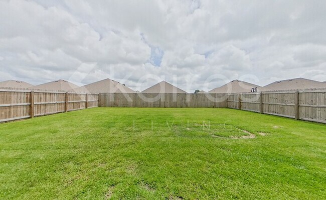 Building Photo - 112 ORTHELLO COURT