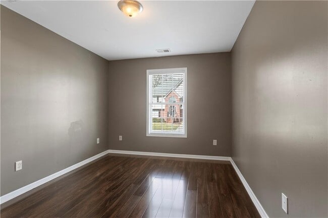 Building Photo - 177 Hollinger Way