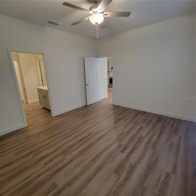 Building Photo - 1293 Disston Ave