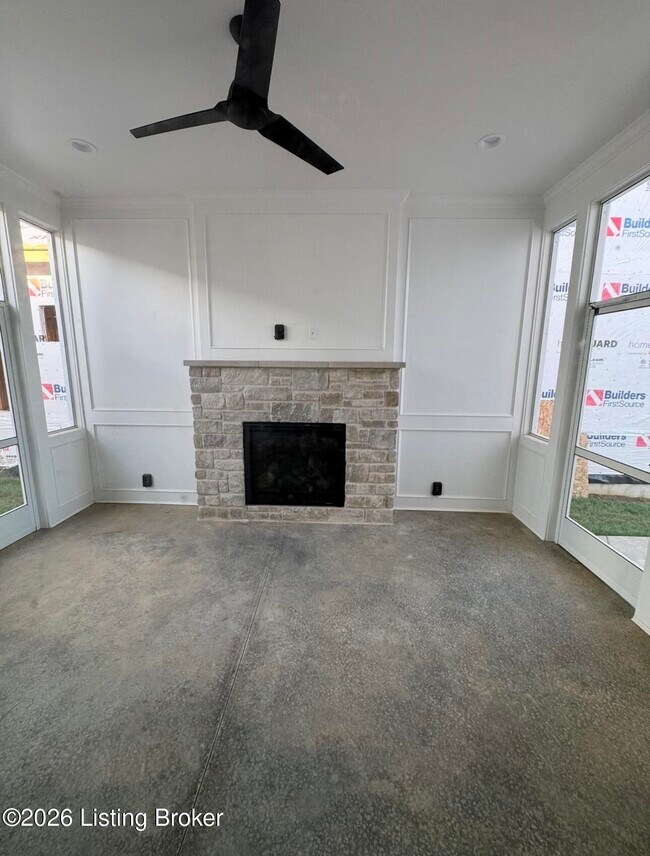 Building Photo - 6133 Shooting Star Dr