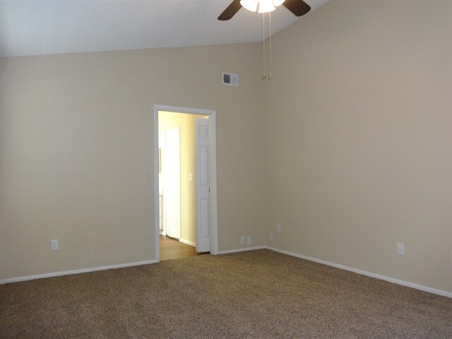 Building Photo - 96 Knights Hollow Dr