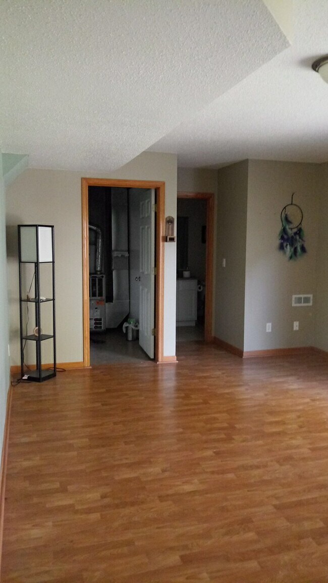 Building Photo - 1675 Hemingway Ln