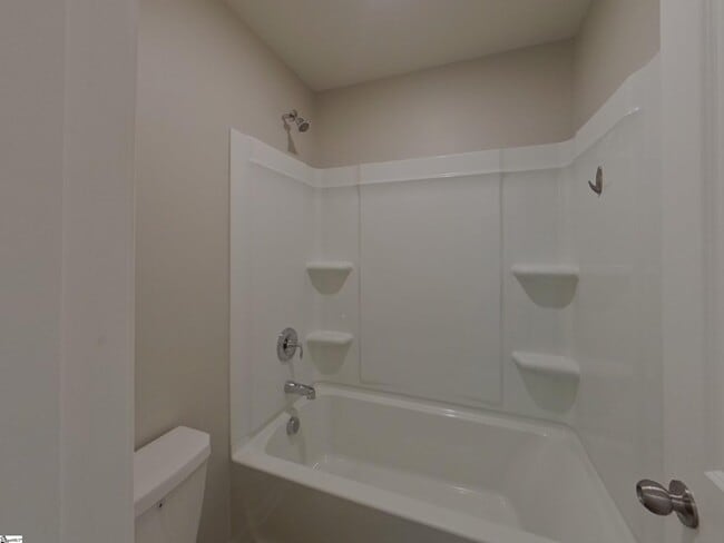 Building Photo - 575 Wooden Duck St