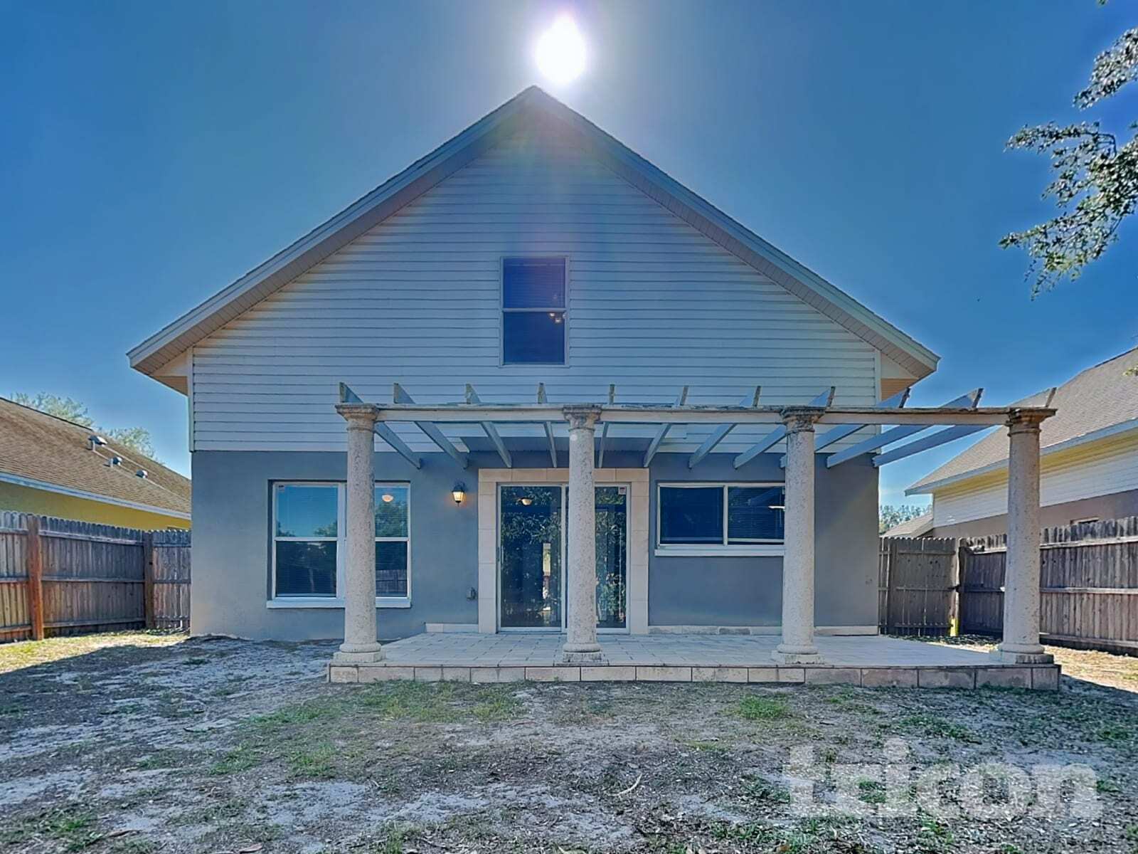Building Photo - 10221 Summerview Cir