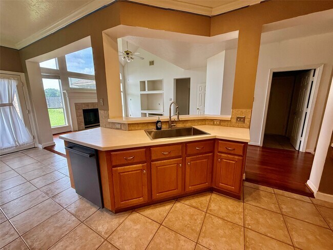 Building Photo - 2507 Jasmine Ridge Ct