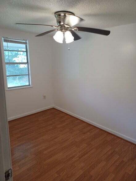 Building Photo - 20704 Caboose Dr