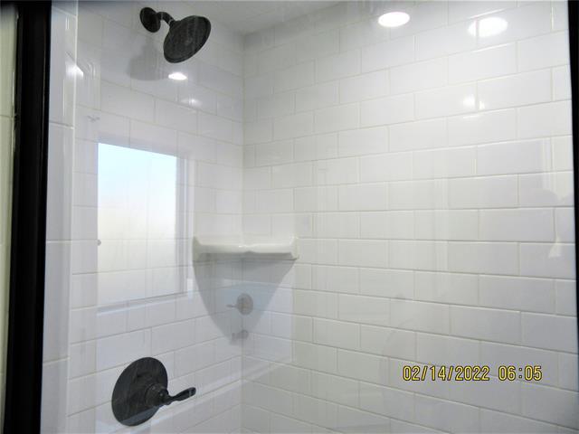 Building Photo - 803 Mary Lee Ln