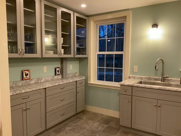 Building Photo - 886 VT-74