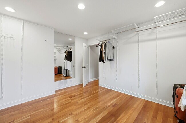 Building Photo - 2181 2nd St