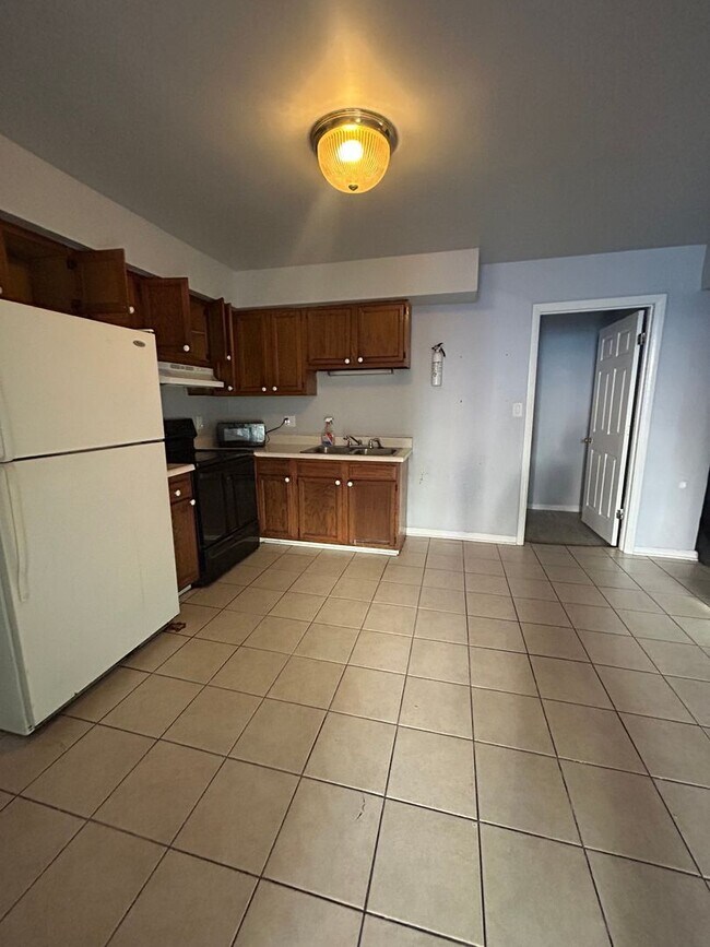 Building Photo - 50 N 18th St