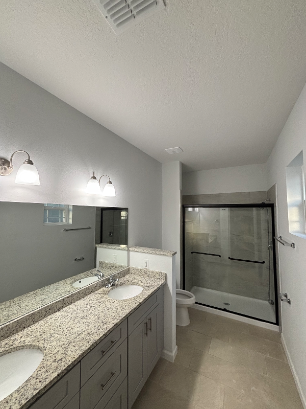 Building Photo - 900 Lakefront Village Dr