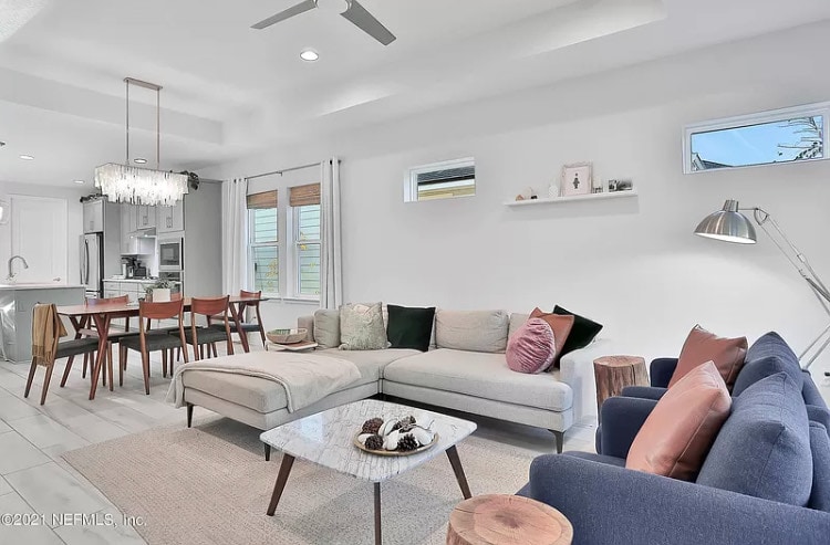 Building Photo - 326 Vista Lake Cir