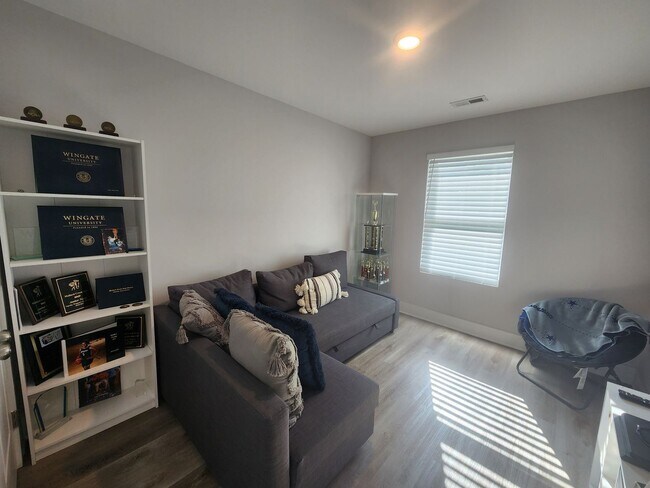 Building Photo - 3 Bedroom Home in the Heart of Kannapolis