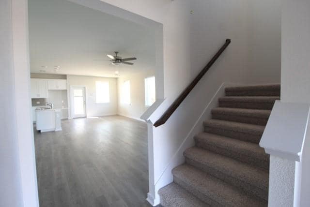 Building Photo - 279 Garner Dr