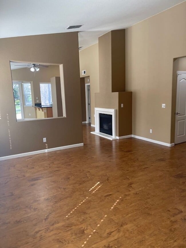 Building Photo - Desirable Folsom Property Near Russell Ranch Elementary School!