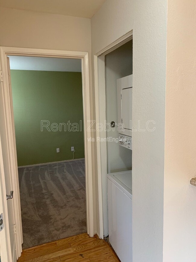 Building Photo - 2915 N Texas St