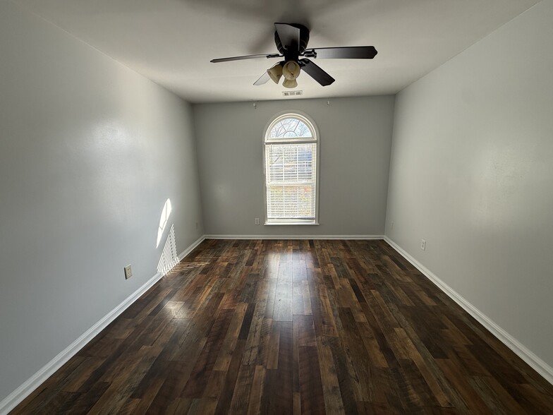 Building Photo - 8125 Cadmium Ct