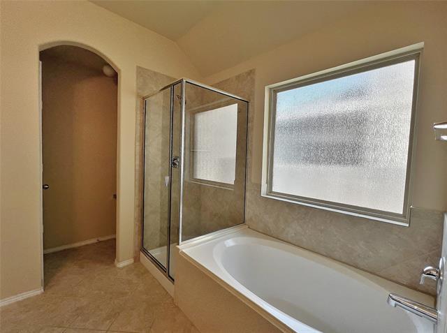Building Photo - 8472 Gentian Dr