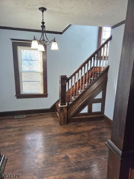 Building Photo - 150 Center St