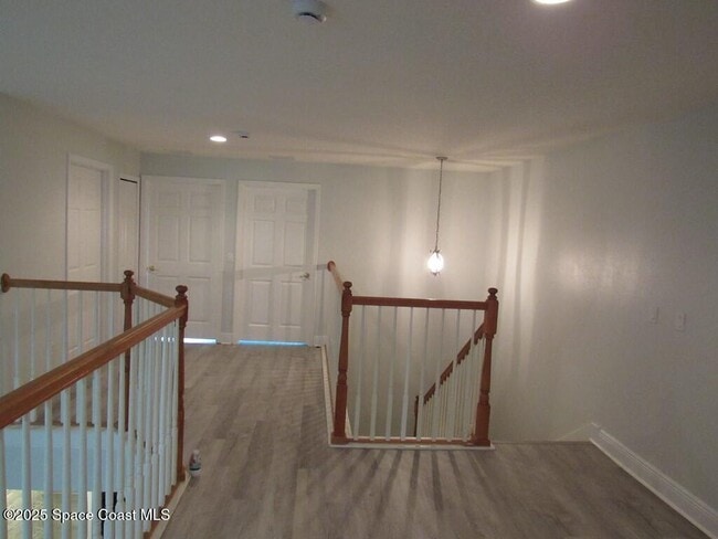 Building Photo - 246 Tin Roof Ave