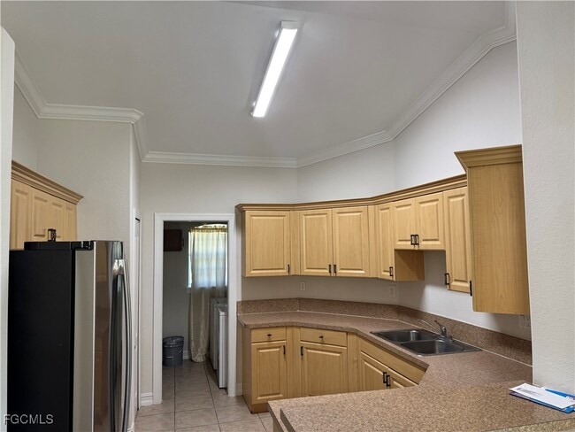 Building Photo - 3109 32nd St W