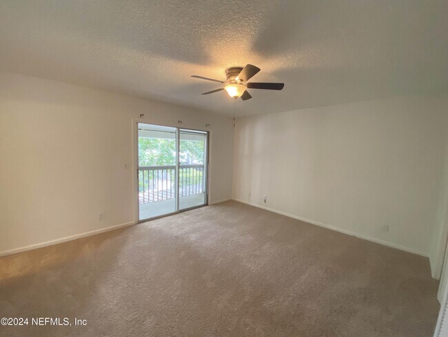 Building Photo - 695-A1A A1A N