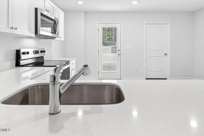 Building Photo - 8535 Beckett Chase Wy