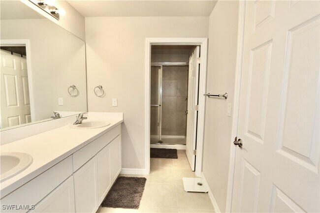Building Photo - 15413 Wildflower Cir