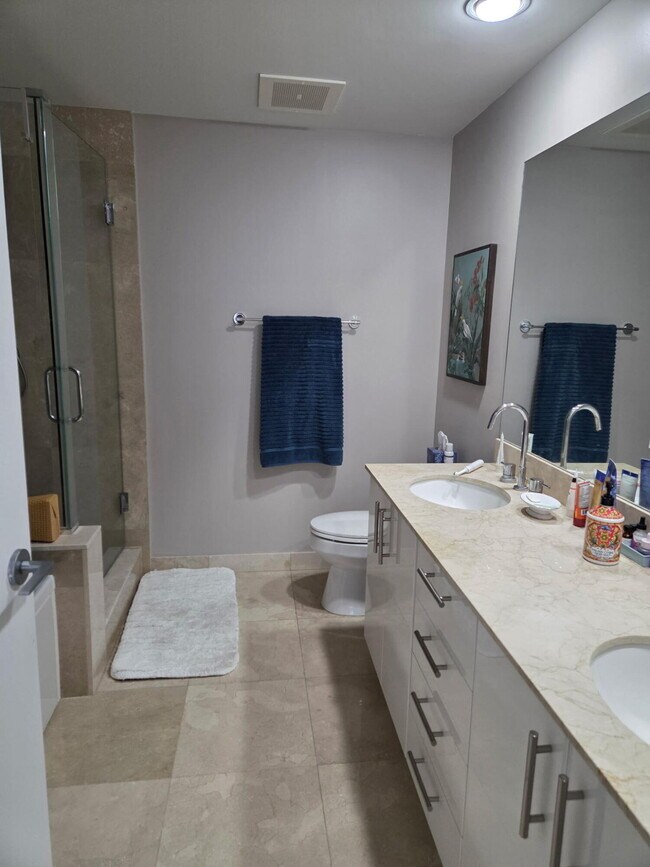 Building Photo - 550 Okeechobee Blvd