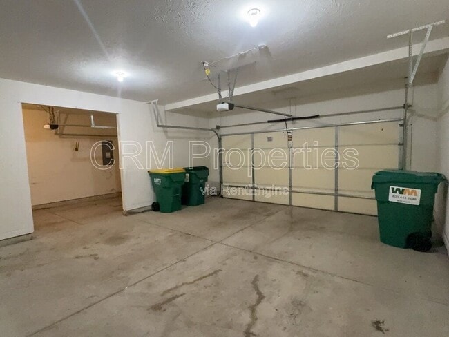 Building Photo - 6311 Burgin Dr