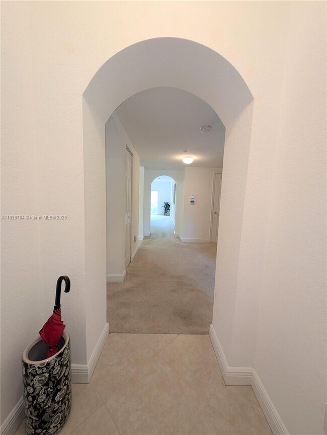 Building Photo - 4723 Lucerne Lakes Blvd E
