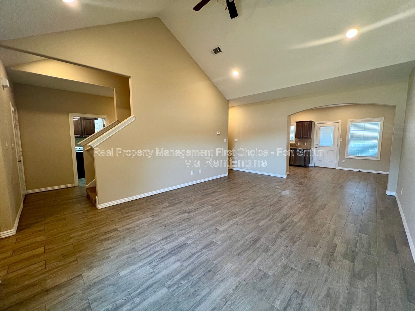 Building Photo - 9921 Landry Dr