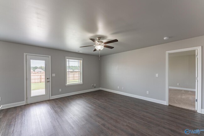 Building Photo - 119 Beaver Brook Pl