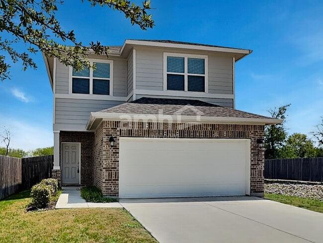 Building Photo - 2706 Lillybrook Ln
