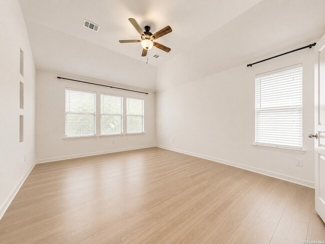 Building Photo - 164 Autumn Ridge