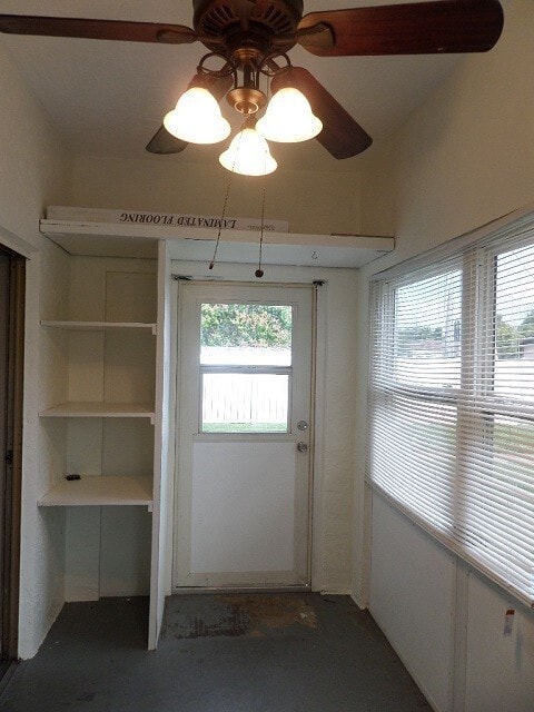 Building Photo - $25 App Fee & December Rent Free! * Spacious 2bdrm/1bath Condo ** $1,545.00** READY NOW ** No Sec...