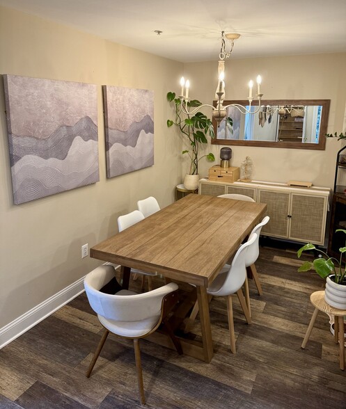 Building Photo - 18805 Sparkling Water Dr