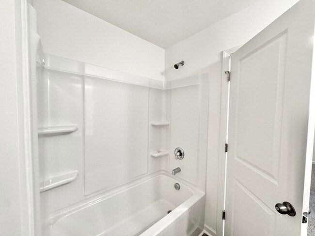 Building Photo - Brand-new three bedroom 2 1/2 bath townhome